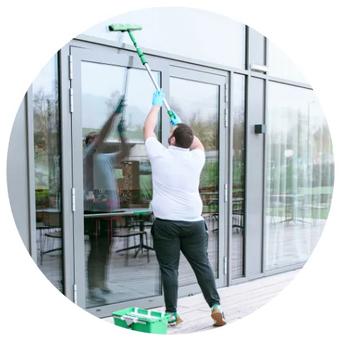 Umfassende Fensterreinigung Umfassende Fensterreinigung